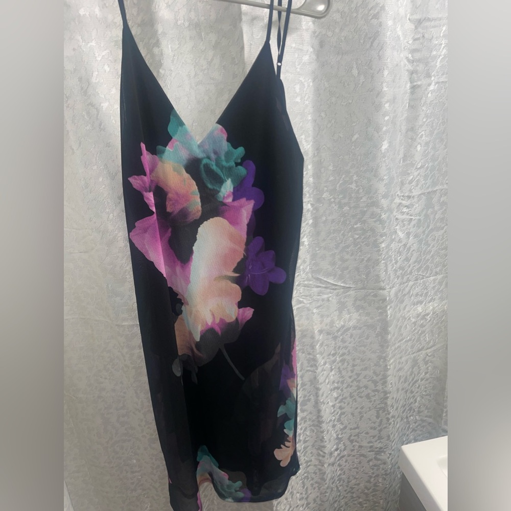 Floral, V-neck, dinner dress